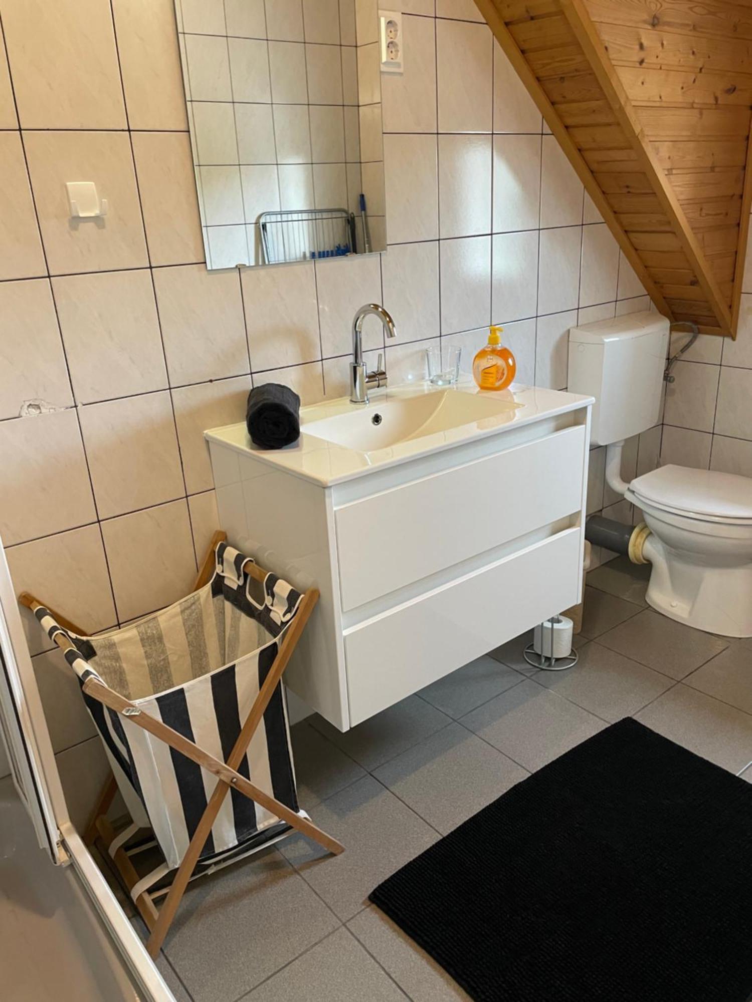 Villa Lili Apartments Balatonkeresztúr エクステリア 写真